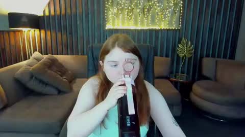 Snapshot of katty_rose8 chatting on August 2, 5:33 pm Katty online show from August 2, 5:33 pm