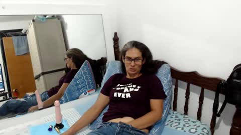 angel online show from February 1, 12:07 am