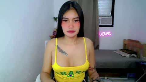 Snapshot of kattymylove chatting on December 14, 10:20 am katty online show from December 14, 10:20 am