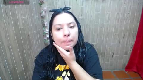 Katy online show from November 18, 1:00 am