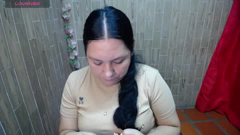 Snapshot of katy2425 chatting on January 13, 1:22 am Katy online show from January 13, 1:22 am