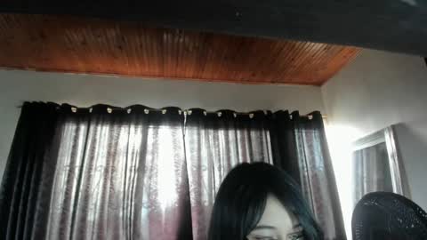 Snapshot of katy_bello chatting on June 15, 10:01 pm katy online show from June 15, 10:01 pm