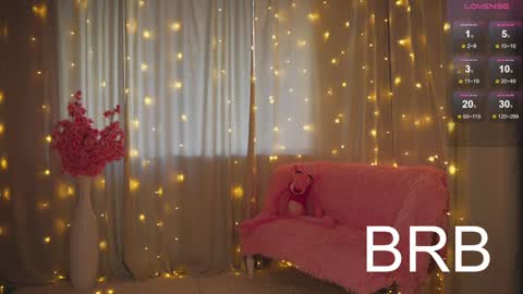 Katy      -    online show from December 6, 6:37 am