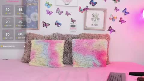 Snapshot of katy_lovejk chatting on May 11, 6:05 pm katy_lovejk online show from May 11, 6:05 pm