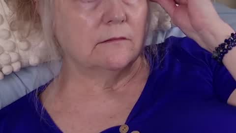 katy_nicole online show from April 25, 7:22 pm