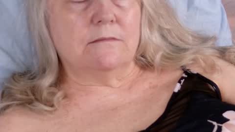 Snapshot of katy_nicole chatting on June 21, 6:43 pm katy_nicole online show from June 21, 6:43 pm