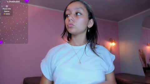 Snapshot of katy_sweet19 chatting on November 11, 6:30 pm Katy online show from November 11, 6:30 pm