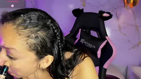 Snapshot of katy_sweet19 chatting on May 29, 10:35 am Katy online show from May 29, 10:35 am
