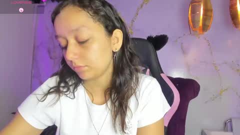 Snapshot of katy_sweet19 chatting on June 9, 10:38 am Katy online show from June 9, 10:38 am