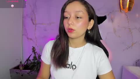 Snapshot of katy_sweet19 chatting on July 28, 12:48 pm Katy online show from July 28, 12:48 pm