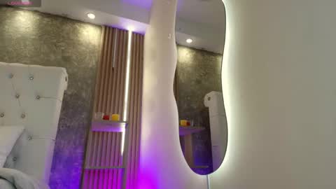 Katy Van online show from March 14, 8:53 am