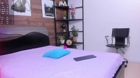 Snapshot of katyablonding chatting on February 24, 2:48 pm salo online show from February 24, 2:48 pm