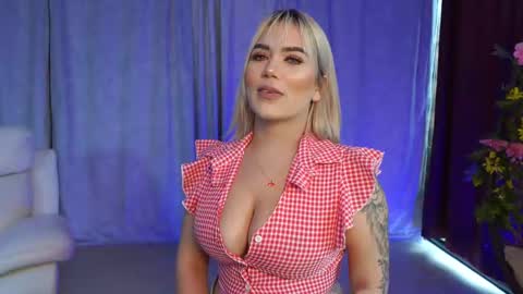 Snapshot of katyablonding chatting on March 5, 1:50 pm salo online show from March 5, 1:50 pm