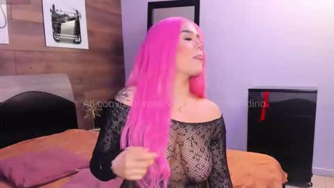 Snapshot of katyablonding chatting on November 8, 2:28 pm salo online show from November 8, 2:28 pm