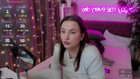 Kate online show from February 20, 7:12 am