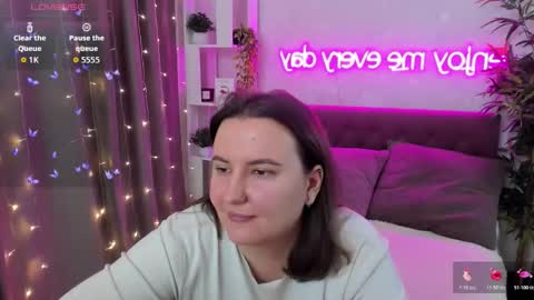 Kate online show from December 18, 4:51 am