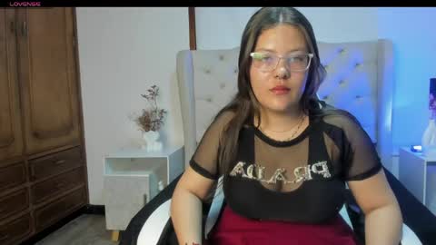 Snapshot of katygone chatting on April 16, 4:35 am katygone online show from April 16, 4:35 am