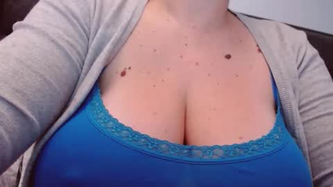 Katy online show from October 30, 6:37 am