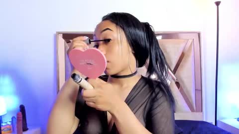 katyortiz online show from February 4, 11:38 am