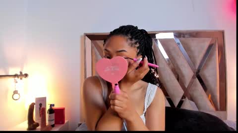 Snapshot of katyortiz chatting on March 28, 11:43 am katyortiz online show from March 28, 11:43 am