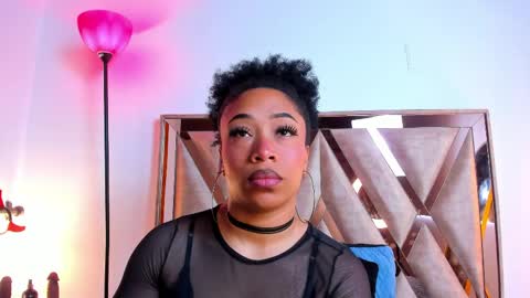 katyortiz online show from June 6, 12:10 pm