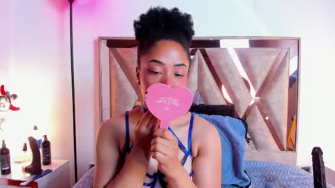 katyortiz online show from June 17, 11:56 am