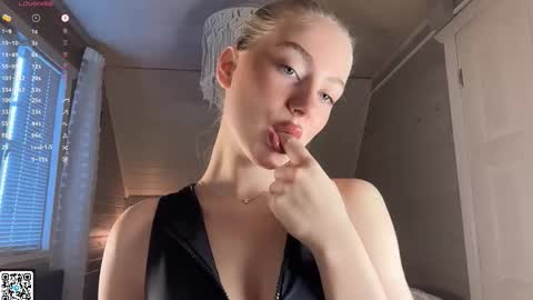 kate online show from February 11, 12:54 pm