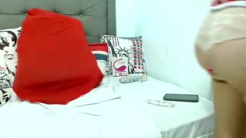 Snapshot of katysquirtdirty69 chatting on February 6, 10:26 am Katy online show from February 6, 10:26 am