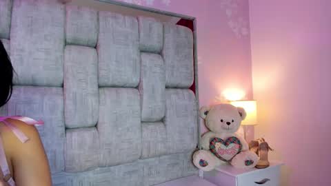 katysweetas online show from February 22, 7:34 pm