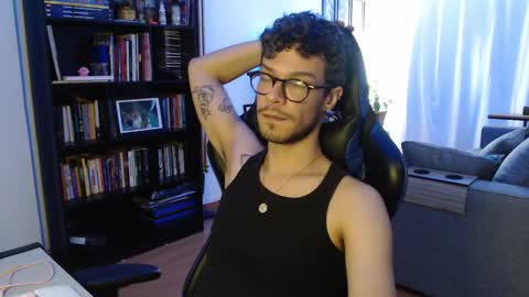 Snapshot of kausaustralys chatting on November 3, 6:31 pm Nico M online show from November 3, 6:31 pm