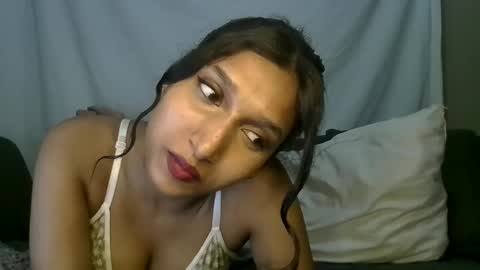 kawaiibabypie online show from December 12, 7:37 pm