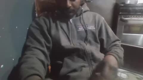 kawalsingha420125512 online show from November 3, 11:37 pm