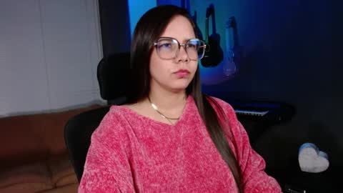 Snapshot of kay_avrill chatting on June 7, 2:05 am Kay online show from June 7, 2:05 am
