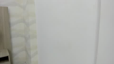   online show from January 30, 11:22 am