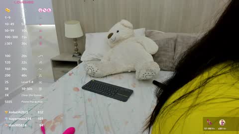   online show from February 1, 2:34 pm