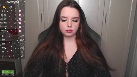 Snapshot of kayacherry chatting on December 2, 9:28 pm Alice online show from December 2, 9:28 pm