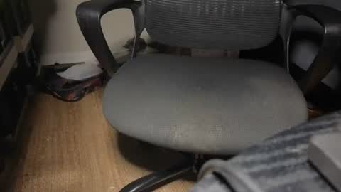Snapshot of kayishard chatting on June 16, 5:43 am KayisHard online show from June 16, 5:43 am