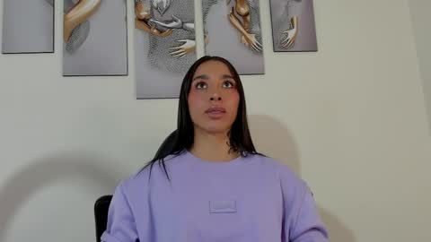 Kayla Batista INDEPENDENT ACCOUNT online show from April 26, 7:11 pm