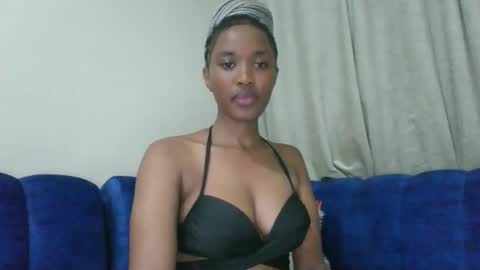 kaylar online show from November 9, 6:17 pm