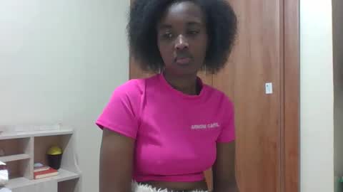 kaylar online show from March 9, 6:56 pm