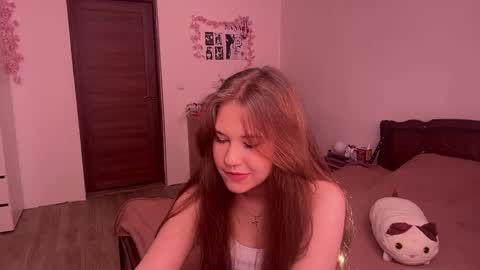 Snapshot of kaylawulfing chatting on May 24, 12:10 pm Nyelle online show from May 24, 12:10 pm