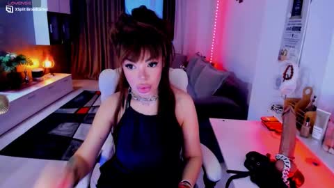 Snapshot of kaylee____77 chatting on January 7, 2:30 pm kaylee online show from January 7, 2:30 pm