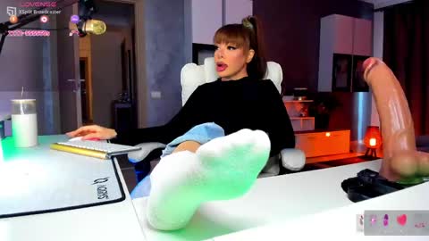 Snapshot of kaylee____77 chatting on April 25, 3:53 pm kaylee online show from April 25, 3:53 pm