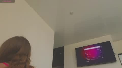 kaylee_ee online show from April 30, 10:43 am