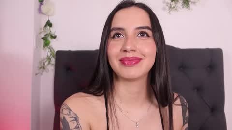 kaylee_lee online show from January 19, 4:38 am