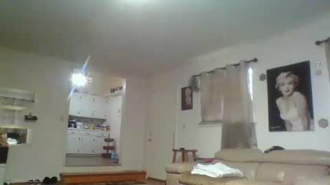 kaylee kakes online show from October 27, 6:01 pm