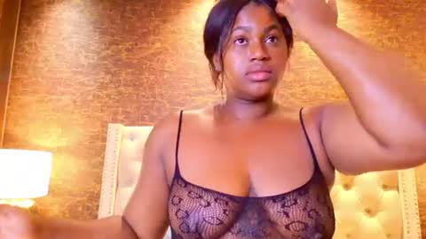 Snapshot of kaylie_mitchel chatting on July 14, 11:21 pm KAYLIE online show from July 14, 11:21 pm