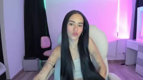 kaylie online show from December 9, 11:13 pm