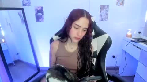 Snapshot of kaylie_xxx chatting on July 31, 8:19 pm kaylie online show from July 31, 8:19 pm