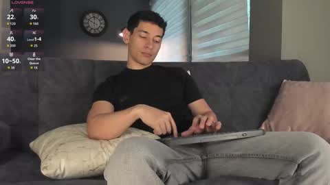 Kayn online show from November 13, 7:02 pm